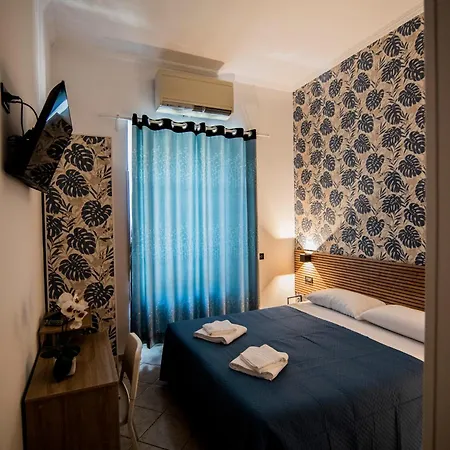 Dell'urbe 2* Rom