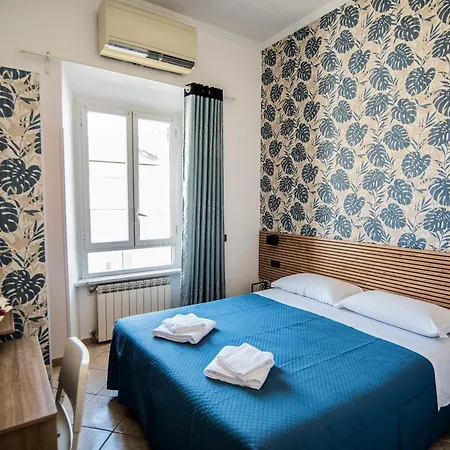 Hotel Dell'urbe Rom