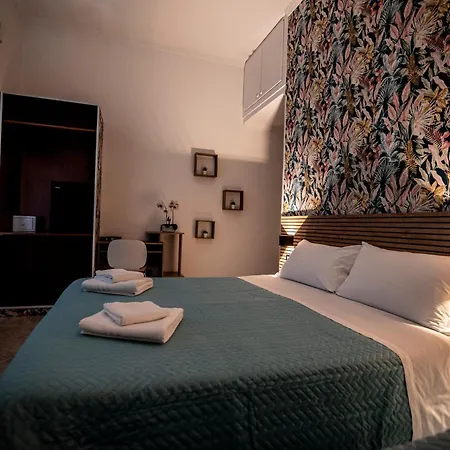 호텔 델'우르베 2*