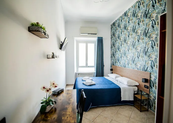 Dell'urbe Hotell